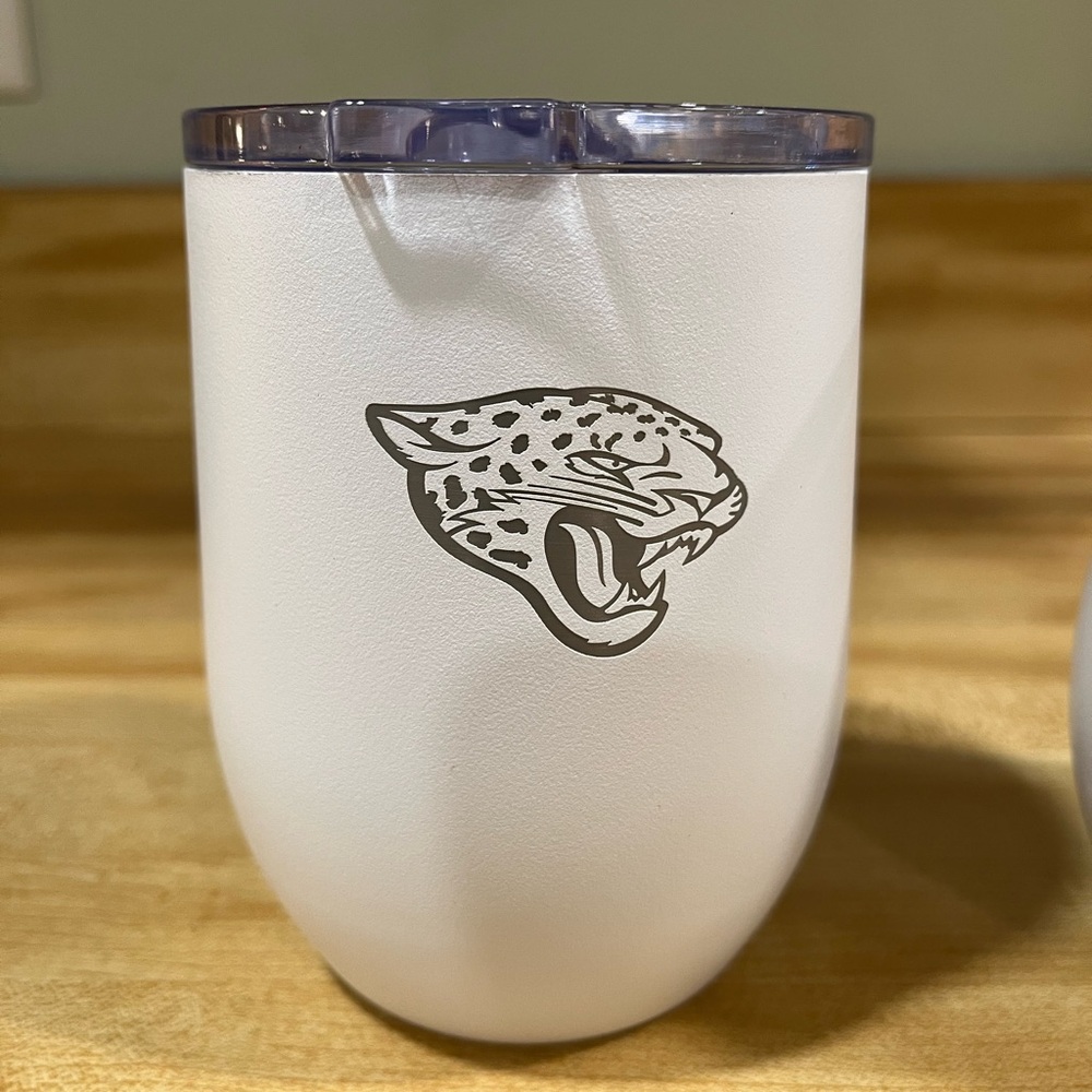 White Insulated Tumbler Pair with NFL Jacksonville Jaguars Logo - Picture 2 of 4